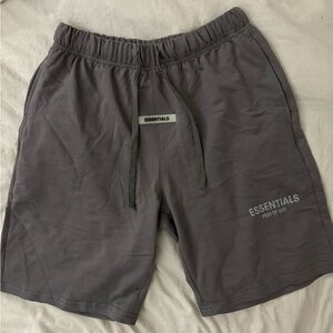 Unisex Essentials Fear of God shorts
